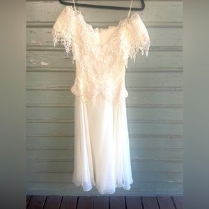 Vintage Jessica McClintock Bridal Dress Lace Off-the-shoulder Size 4 1990’s Ivo